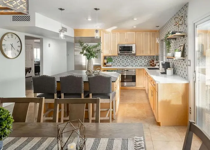 Holiday home Blue Agave - Chic & Stylish With Pool Putt & Games Phoenix